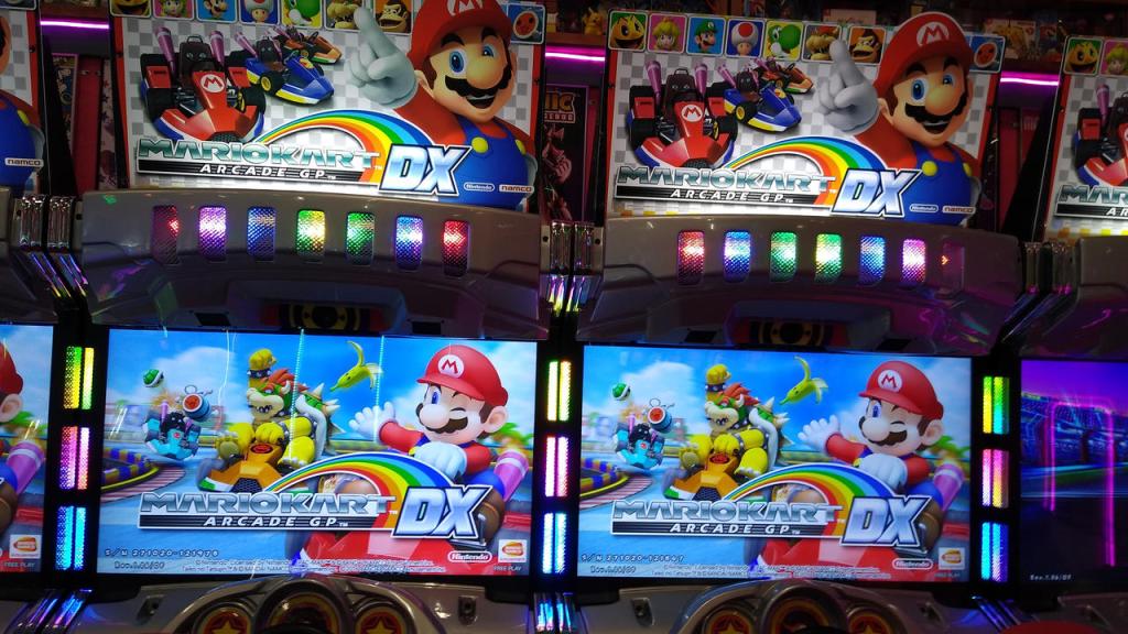 Mario Kart Arcade GP DX