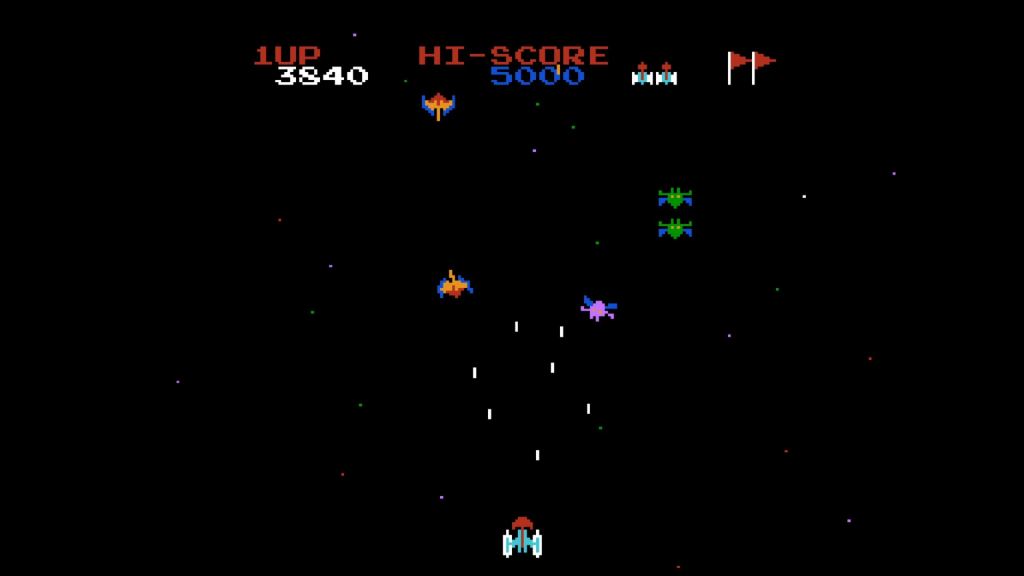 Galaxian - Multiple aliens are coming after me!